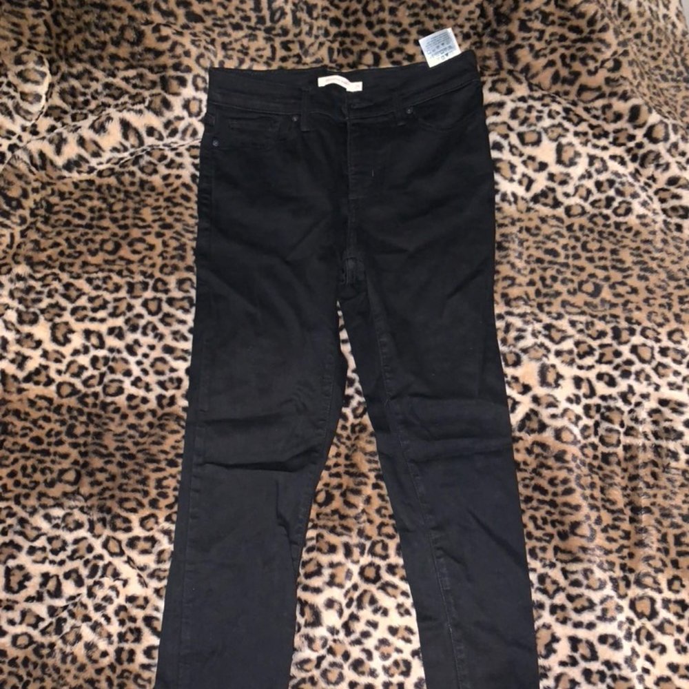 Levi's 311 Shaping Skinny Jeans